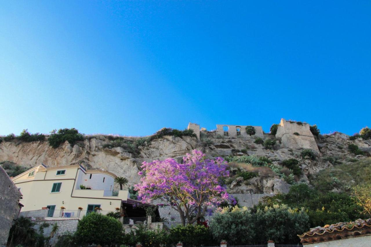 Dimora Cavour Bed and Breakfast Amantea Εξωτερικό φωτογραφία