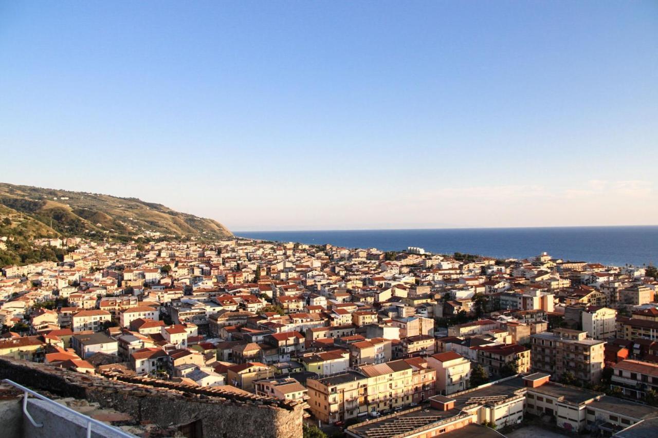 Dimora Cavour Bed and Breakfast Amantea Εξωτερικό φωτογραφία