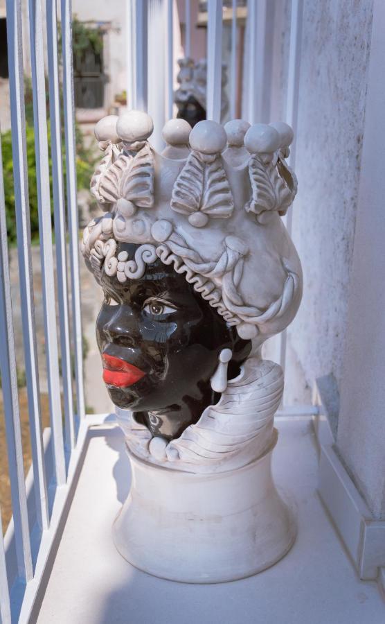 Dimora Cavour Bed and Breakfast Amantea Εξωτερικό φωτογραφία